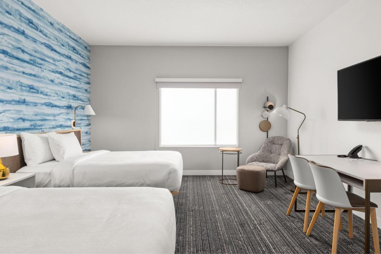 Towneplace Suites By Marriott Cape Canaveral Cocoa Beach Bagian luar foto