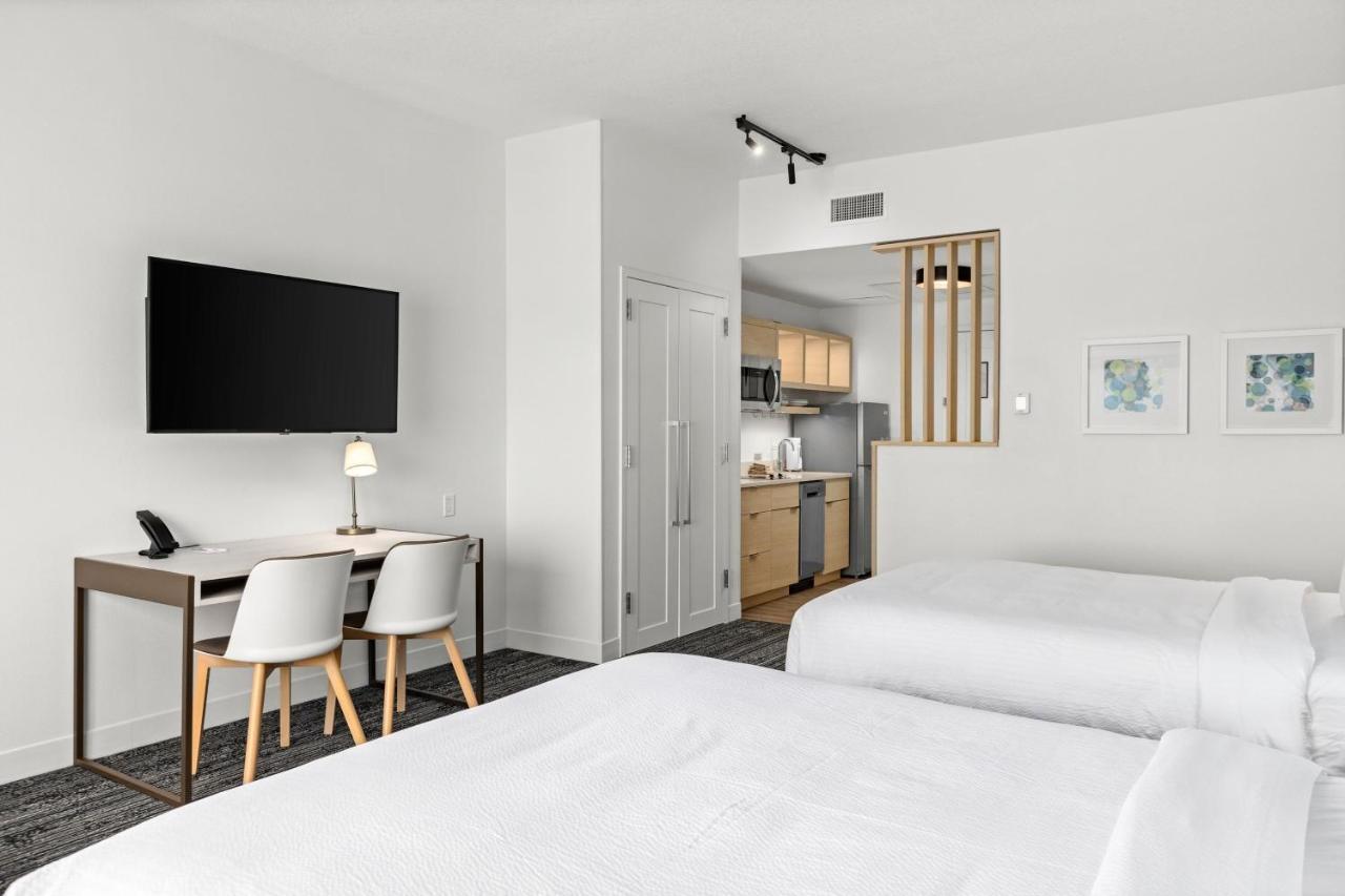 Towneplace Suites By Marriott Cape Canaveral Cocoa Beach Bagian luar foto