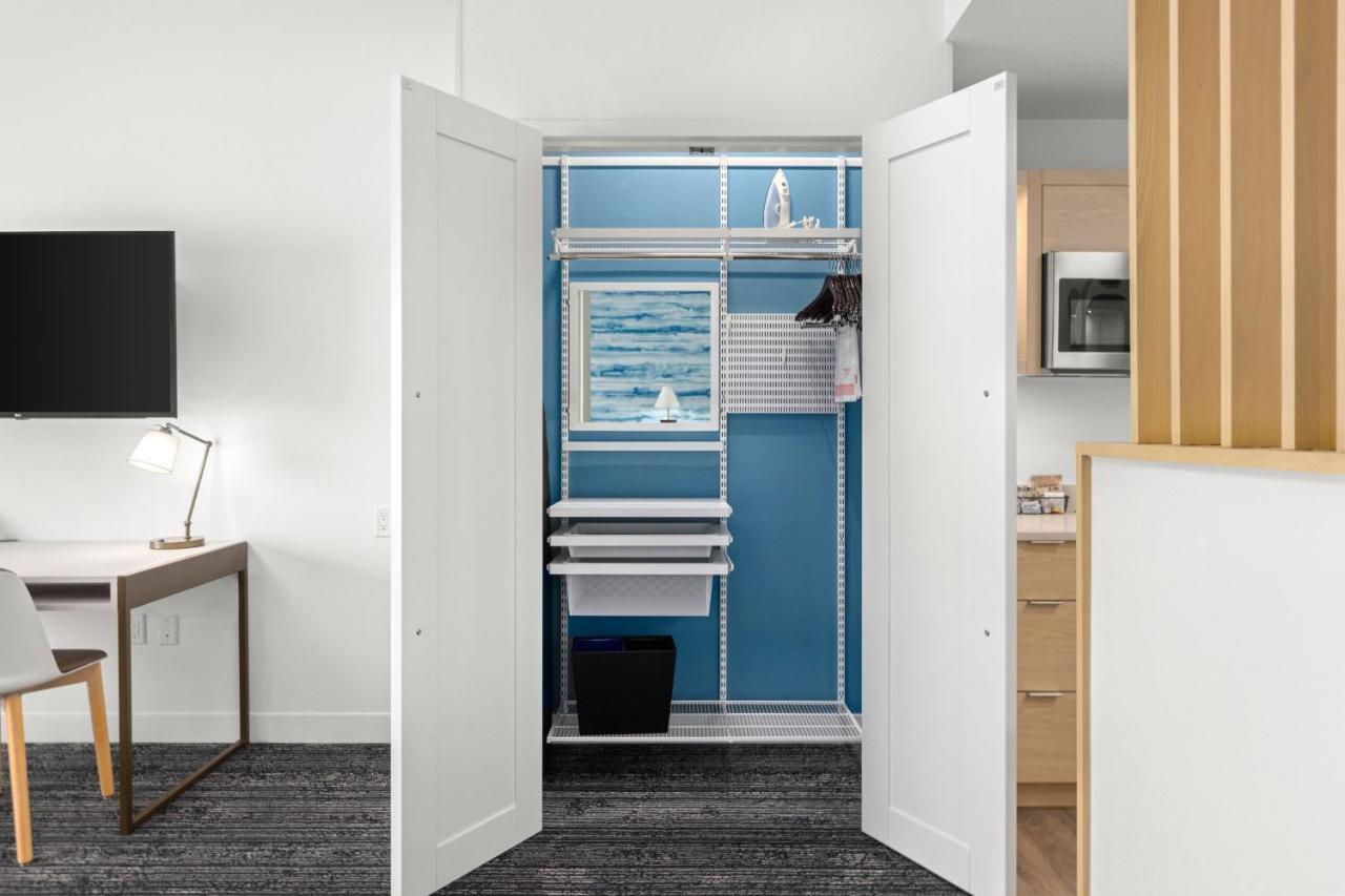 Towneplace Suites By Marriott Cape Canaveral Cocoa Beach Bagian luar foto