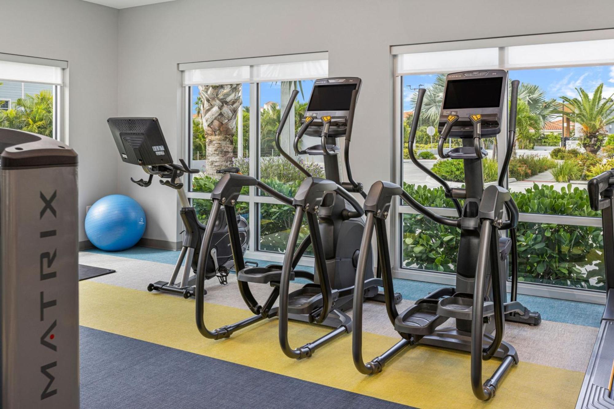 Towneplace Suites By Marriott Cape Canaveral Cocoa Beach Bagian luar foto